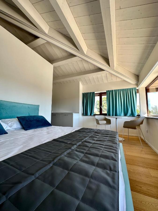 C House Rooms Lake Peschiera del Garda Dış mekan fotoğraf