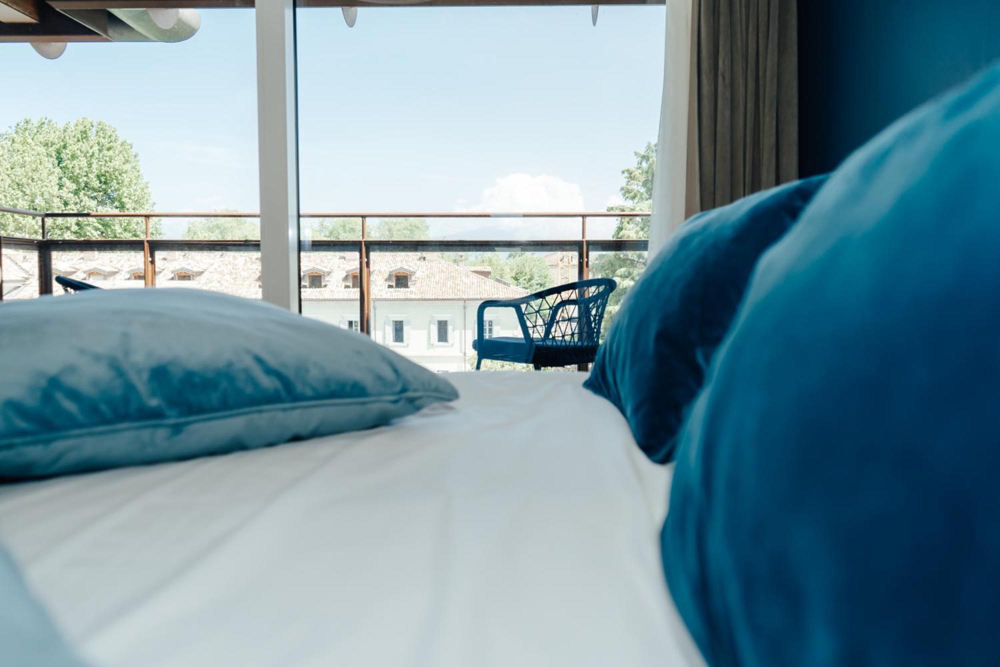 C House Rooms Lake Peschiera del Garda Dış mekan fotoğraf