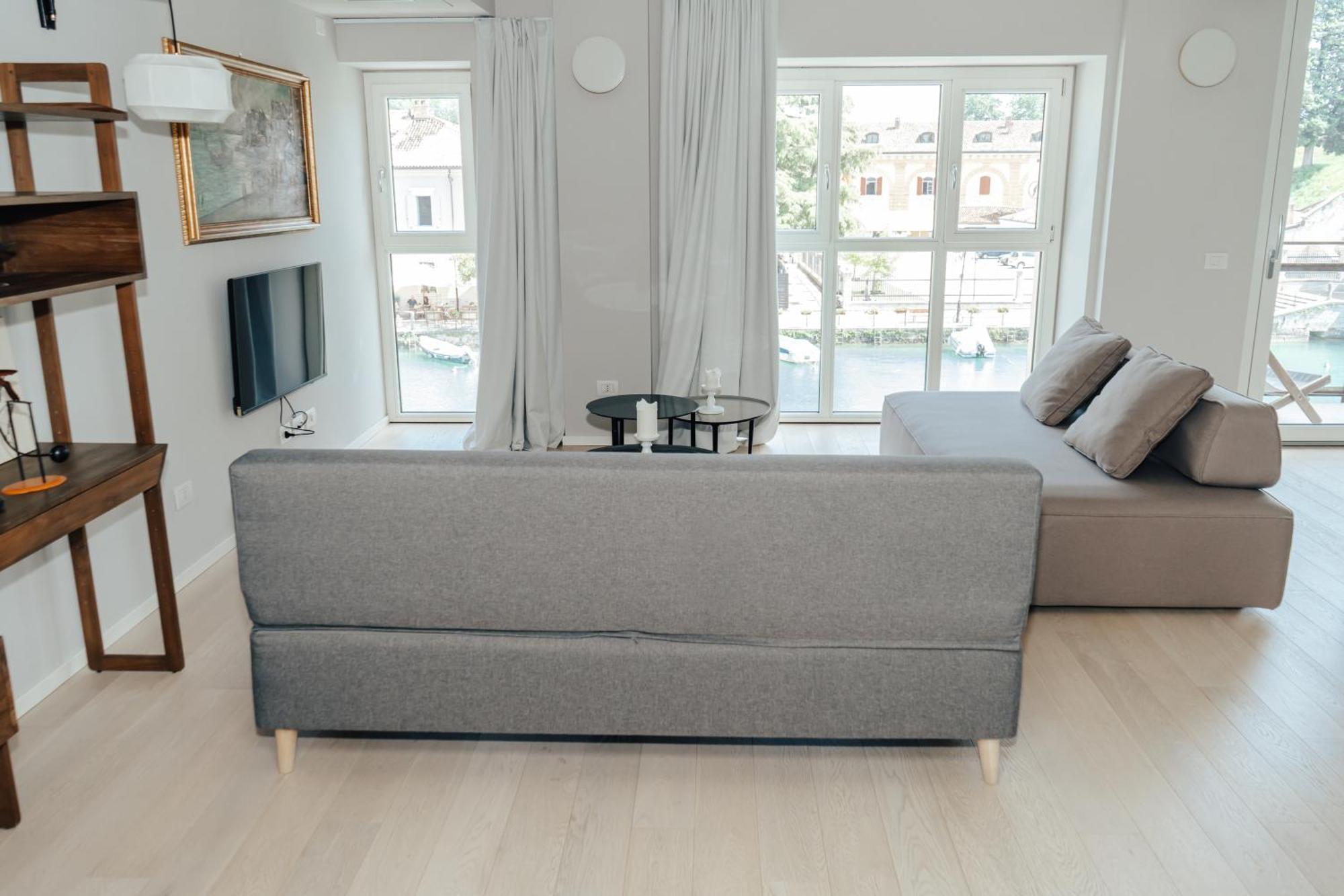 C House Rooms Lake Peschiera del Garda Dış mekan fotoğraf