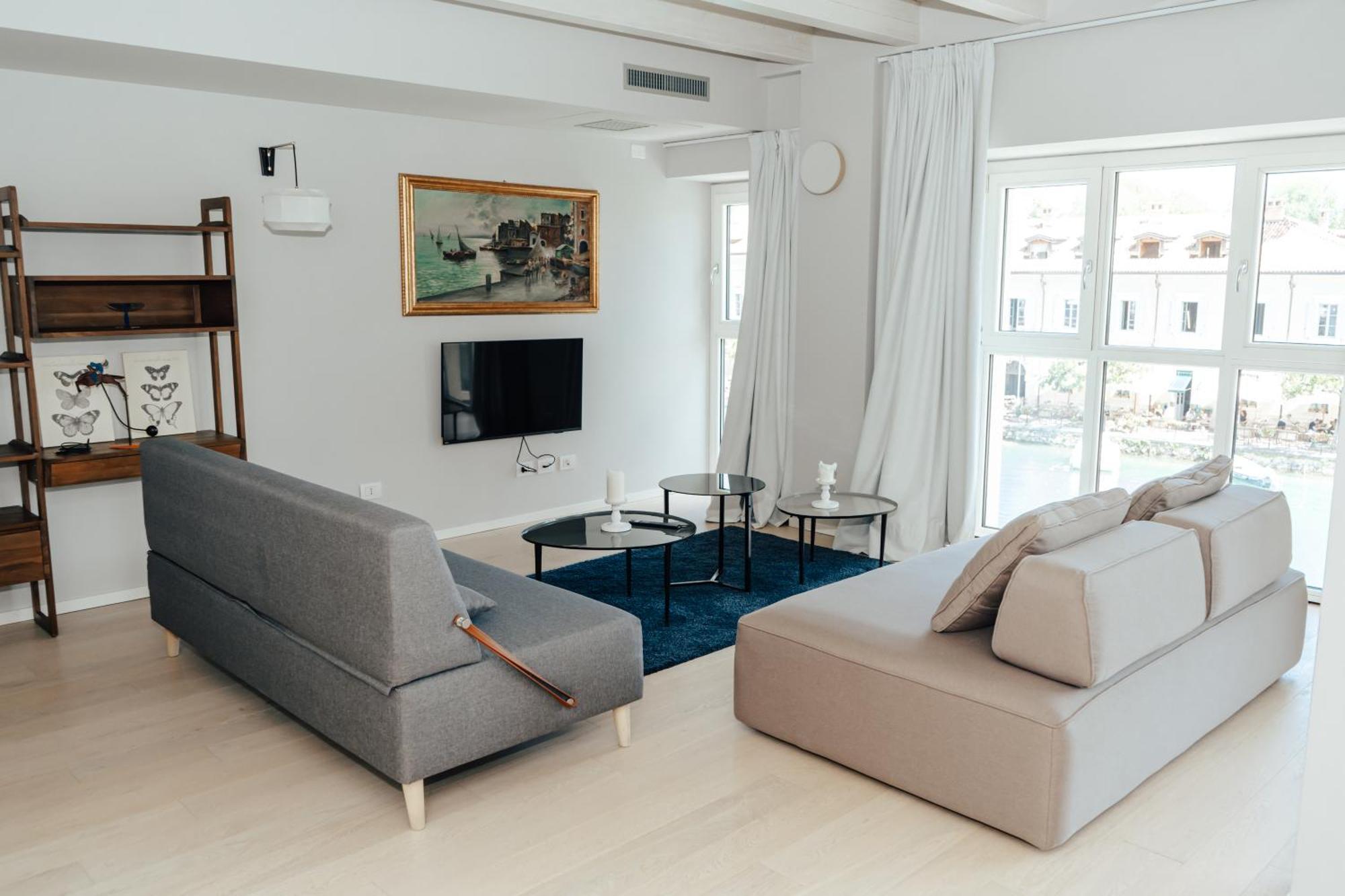 C House Rooms Lake Peschiera del Garda Dış mekan fotoğraf