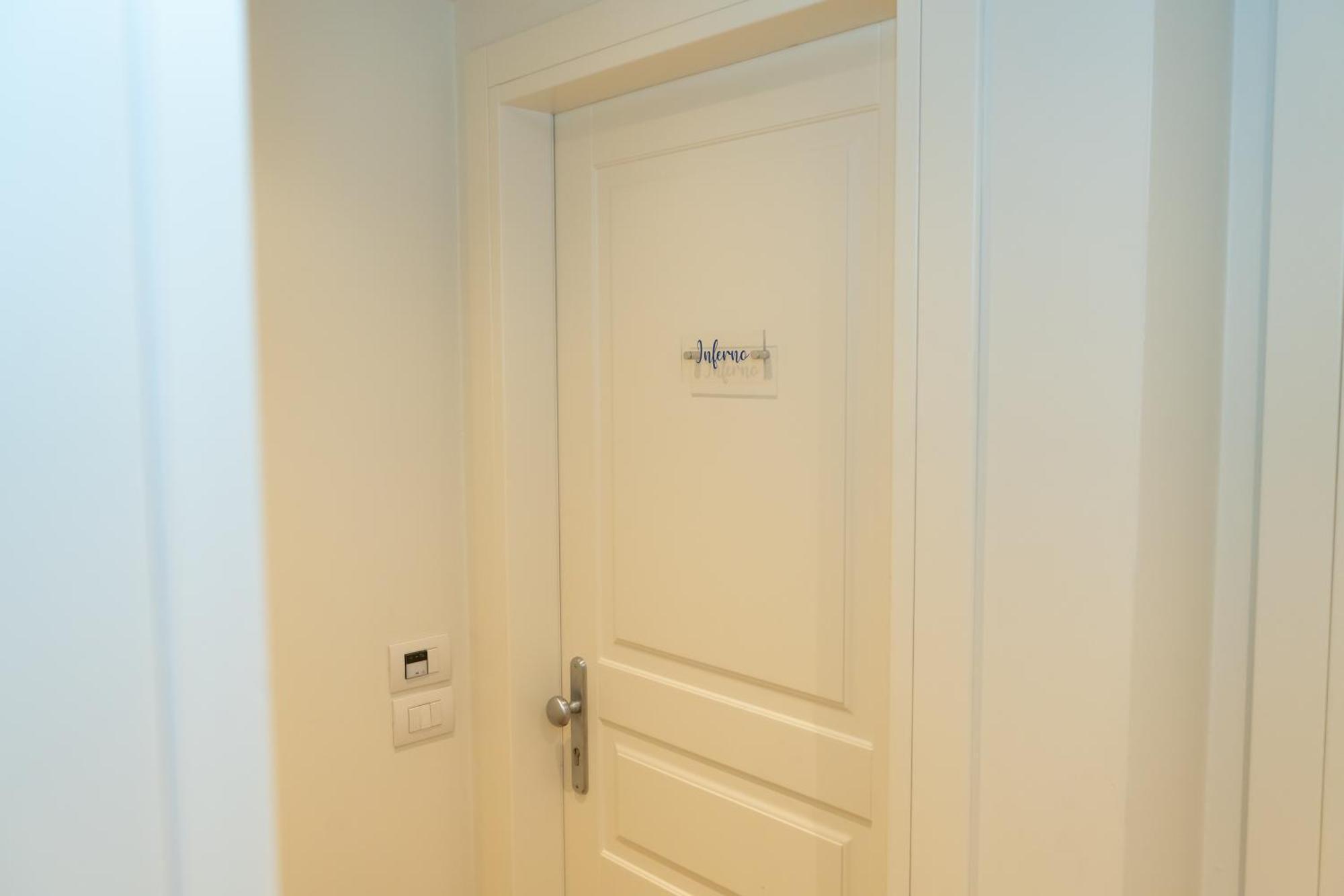 C House Rooms Lake Peschiera del Garda Dış mekan fotoğraf